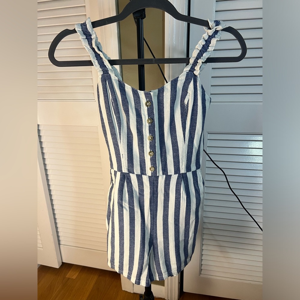Hollister tank top and shorts jumpsuit; size XS